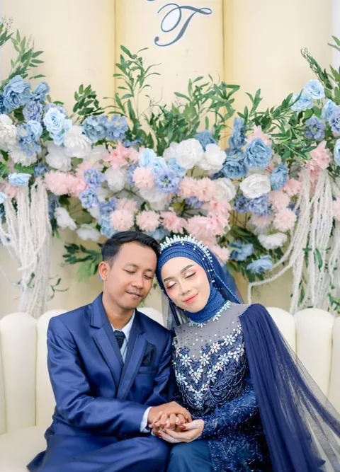 Foto sampul undangan Taufik & Gita