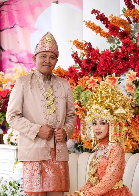 Foto sampul undangan Yunan & Mila