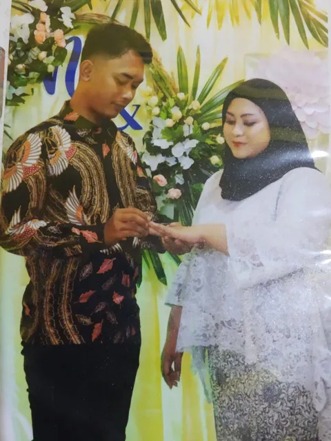Foto sampul undangan Rio & Nerys