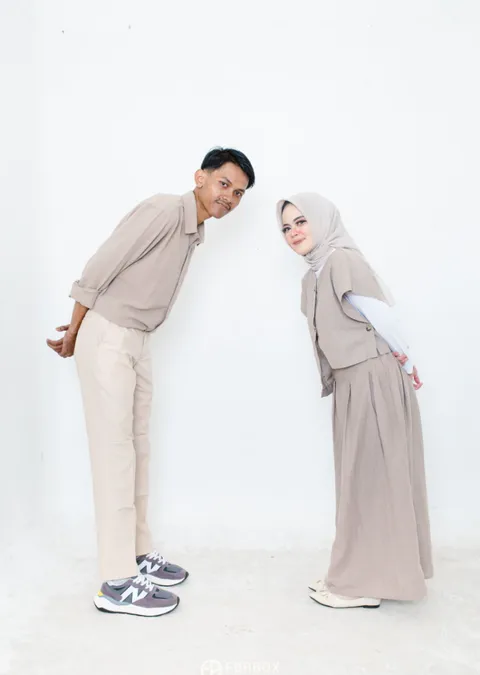 Foto sampul undangan Ripan & Deana