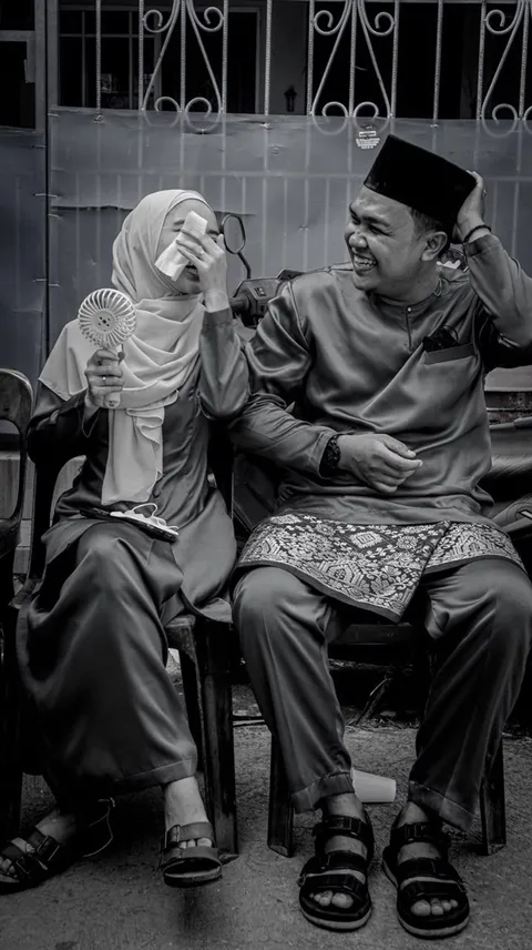 Foto sampul undangan Toni & Lily