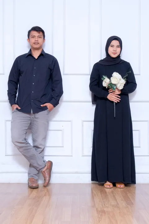 Foto sampul undangan Agi & Lia