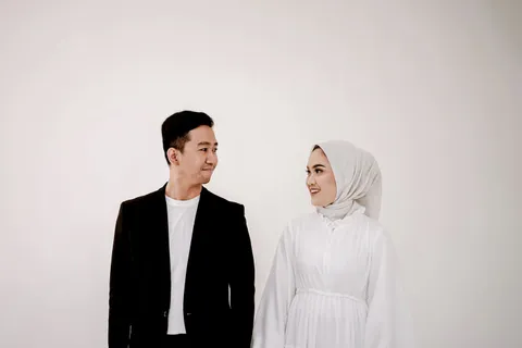 Foto sampul undangan Dhiqi & Nabila