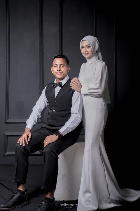 Foto sampul undangan Ah & Am