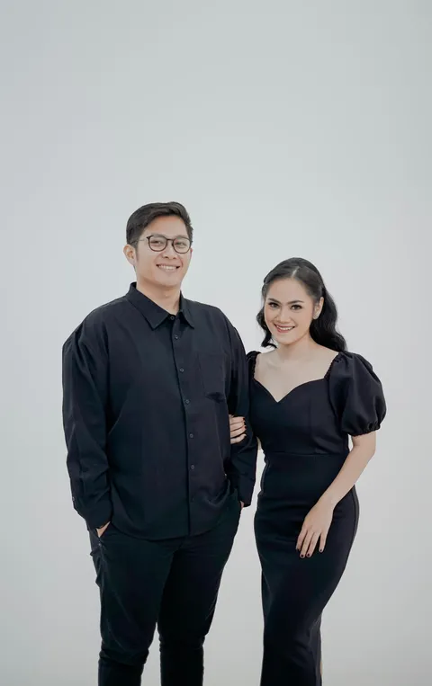 Foto sampul undangan Agta & Salma