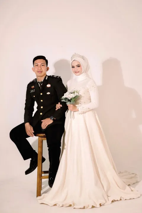 Foto sampul undangan Ratnawati Jabbar, A.Md.Fram & Briptu Irwansha