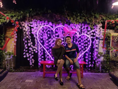Foto sampul undangan Iik Handika & Maya Agus Yuliantini