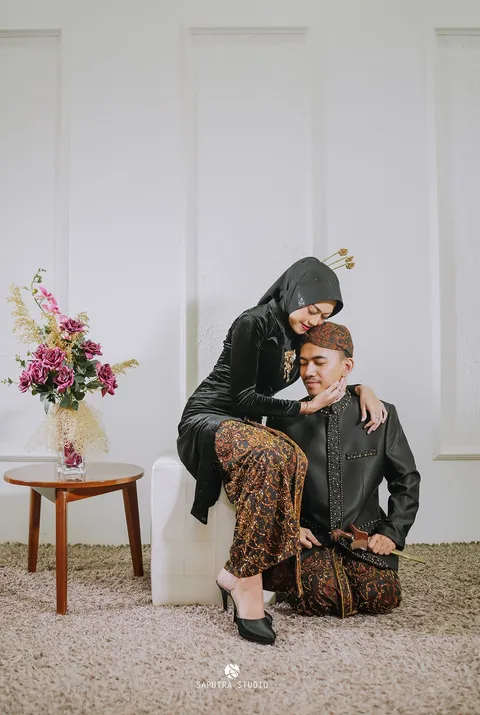 Foto sampul undangan Fauzan & Maya