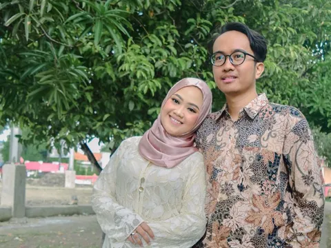 Foto sampul undangan Adnan & Nindy