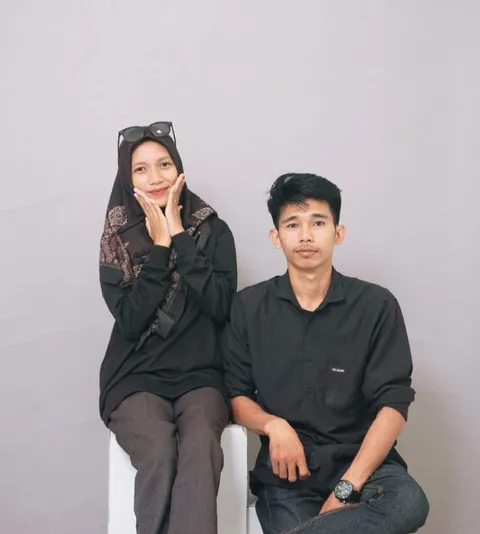 Foto sampul undangan Ma'wa & Anca