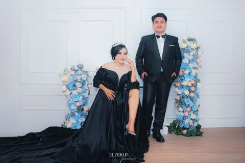 Foto sampul undangan Agrei & Aldo