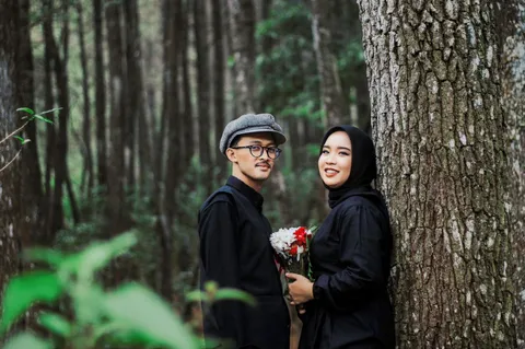 Foto sampul undangan Dandi & Amel