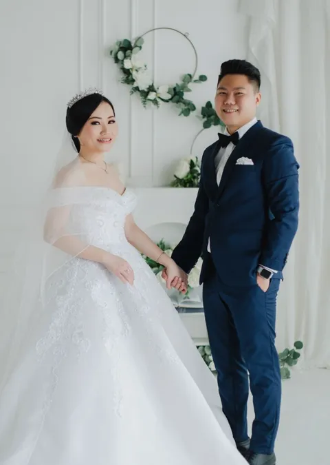 Foto sampul undangan Silvia & Adbert Lie