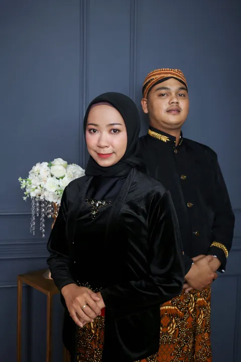 Foto sampul undangan Faisal & Fitri