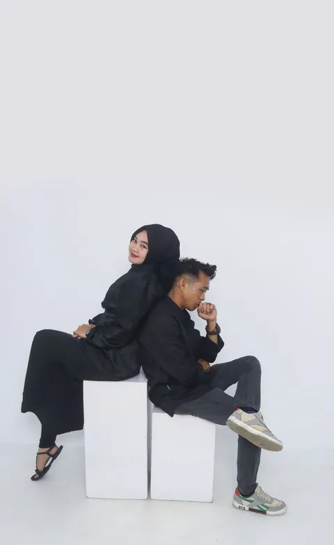 Foto sampul undangan Erma & Dhevan