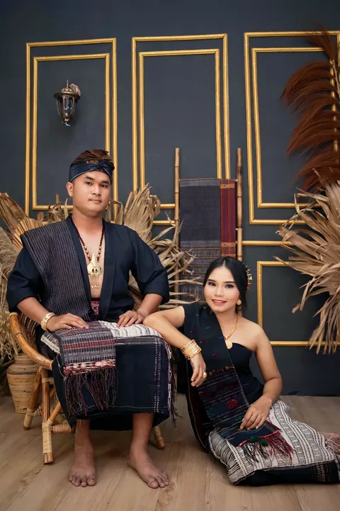 Foto sampul undangan Memes & Jojo
