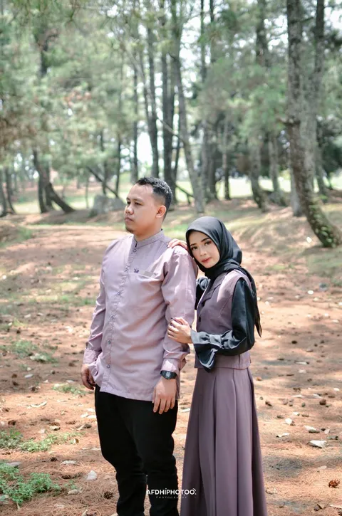 Foto sampul undangan Yani & Panandia