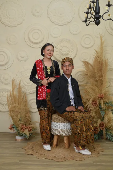 Foto sampul undangan Aris & Deni