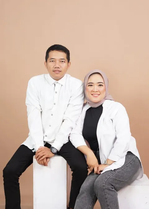 Foto sampul undangan Olin & Rudi