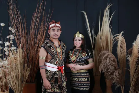 Foto sampul undangan Yogi & Devi