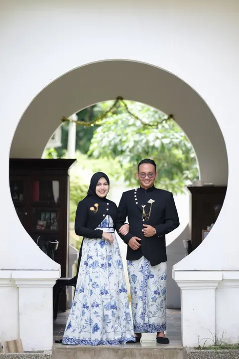 Foto sampul undangan Rahmat Arif Wibowo, S.T & Dr. Yuanita Hasna Ramadhani