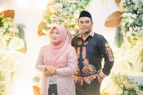 Foto sampul undangan Annisa & Karmin