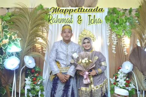 Foto sampul undangan Icha & Rahmat