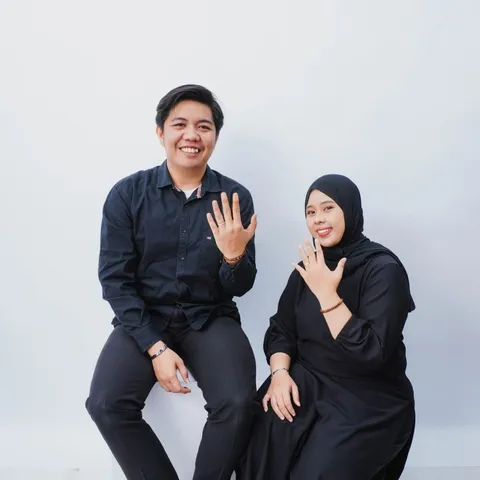Foto sampul undangan Aji & Widi