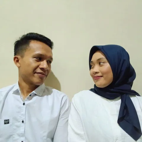 Foto sampul undangan Nanang & Meila