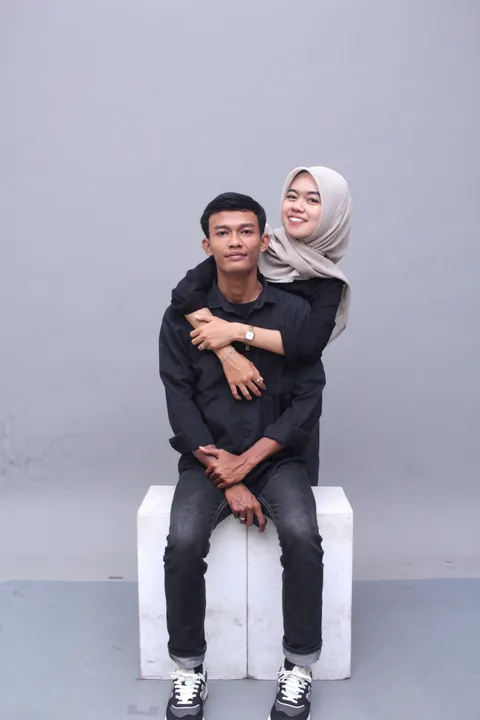 Foto sampul undangan Iqbal Karoji & Ririn Julianti