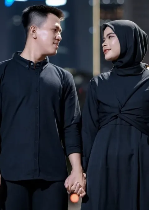 Foto sampul undangan Nando & Tari