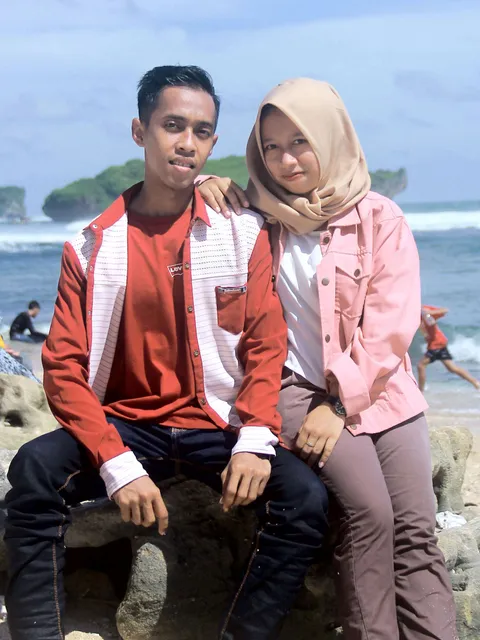 Foto sampul undangan Sarif & Sanah
