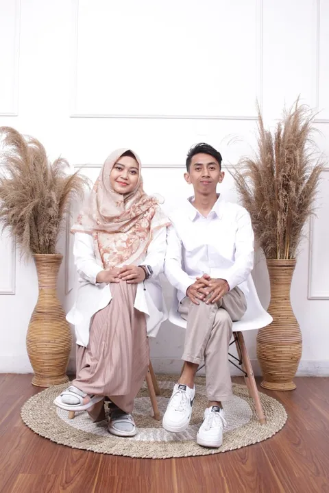 Foto sampul undangan Vivi & Fahri