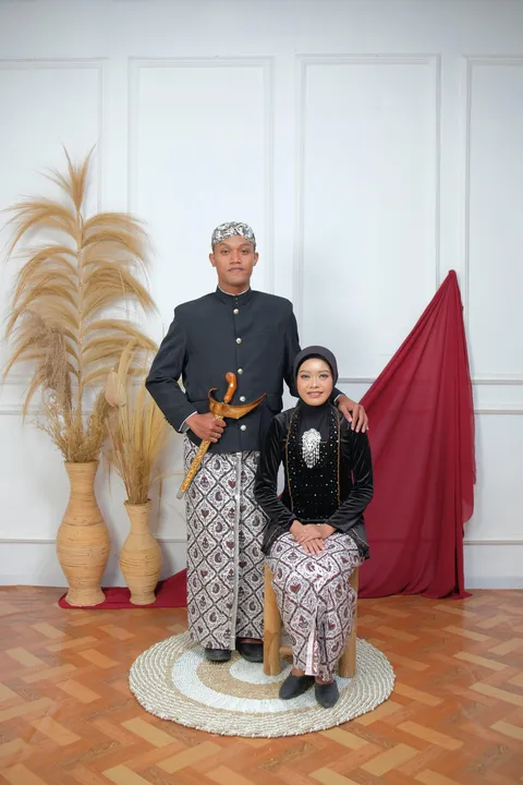 Foto sampul undangan Nabila & Dimas