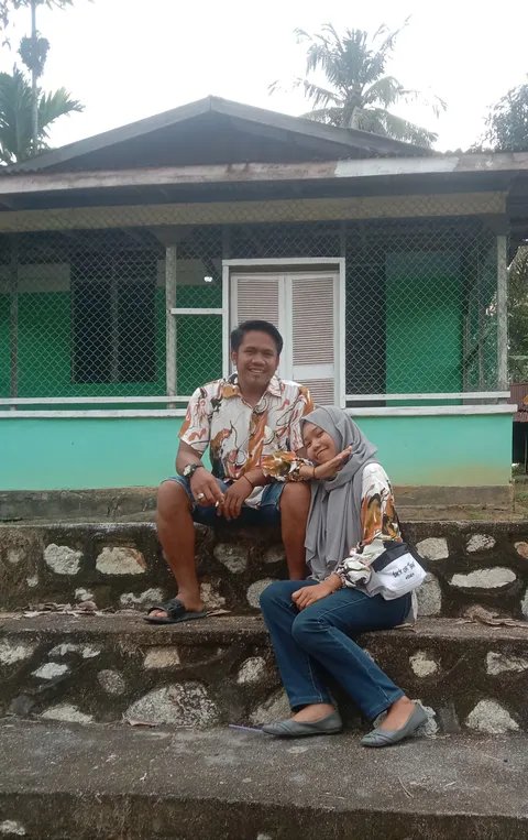 Foto sampul undangan Tulus & Lia
