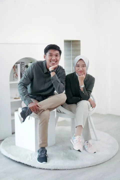 Foto sampul undangan Rakhmad & Finny