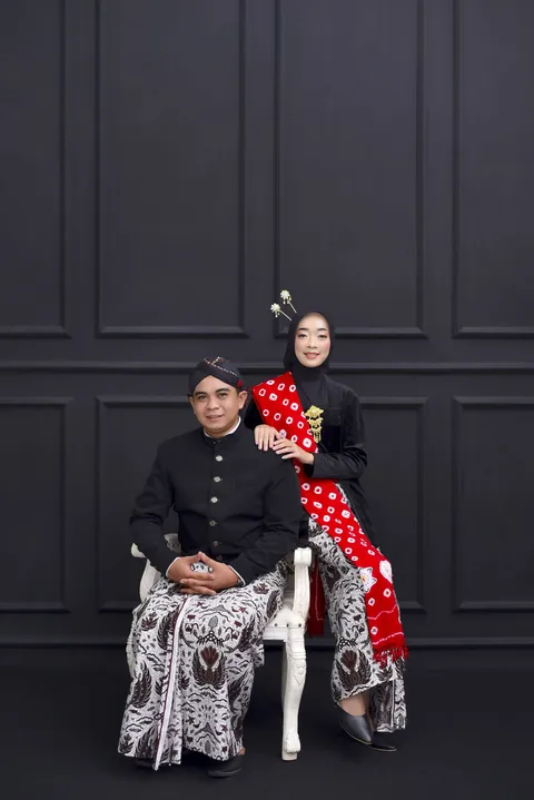 Foto sampul undangan Eko & Risa