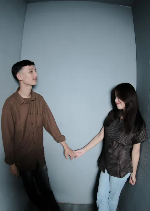 Foto sampul undangan Andre & Della