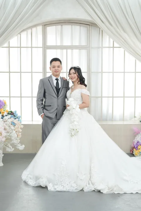 Foto sampul undangan Jeseline & Jestino