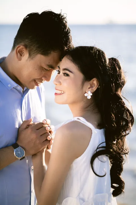 Foto sampul undangan Agus & Tresya