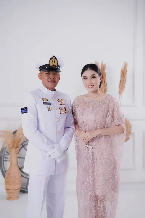 Foto sampul undangan Navy & Gisya
