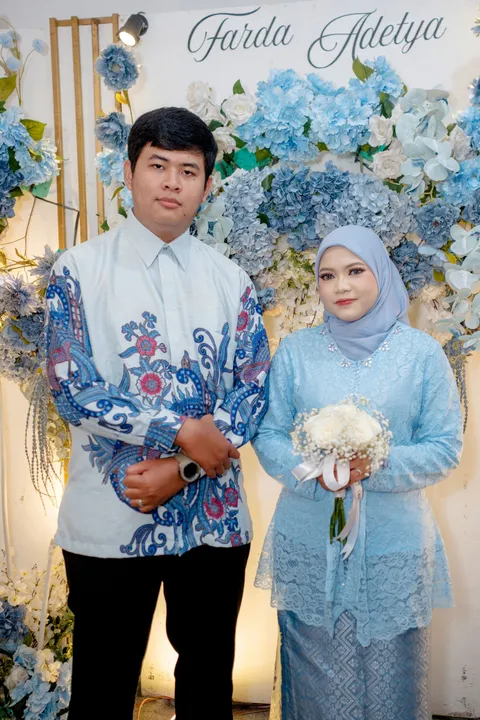 Foto sampul undangan Adetya & Farda