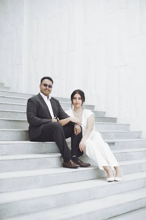 Foto sampul undangan Maria & Arjun