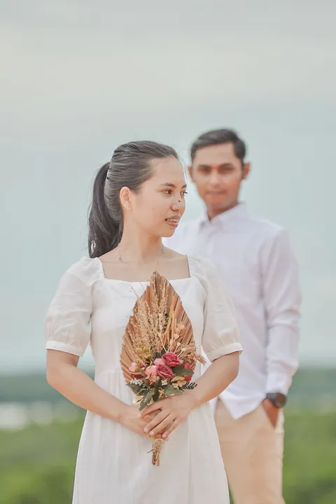 Foto sampul undangan Roni & Sri