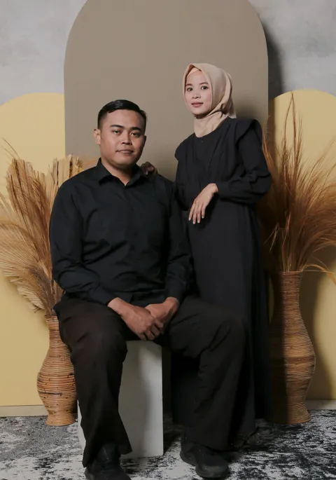 Foto sampul undangan Wiwi Widayanti & Sugiono