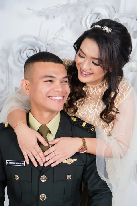 Foto sampul undangan Sarah & Frederich