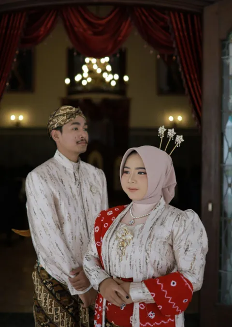 Foto sampul undangan Rizal & Aqila