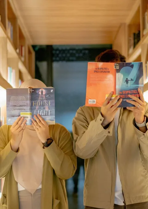 Foto sampul undangan Rafli & Aisyah