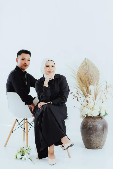 Foto sampul undangan Mida & Aji