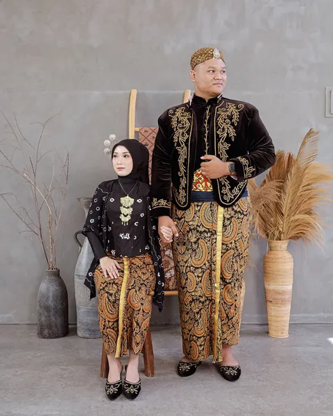 Foto sampul undangan Sindy & Alvian
